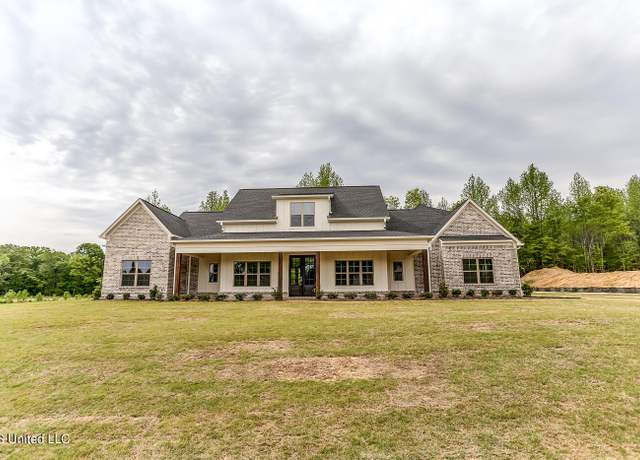 Property at 9099 Treadway Creek Dr, Hernando, MS 38632, 5 beds, 3.5 baths