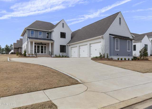 Property at 109 Eastwick Dr, Madison, MS 39110, 4 beds, 4.5 baths