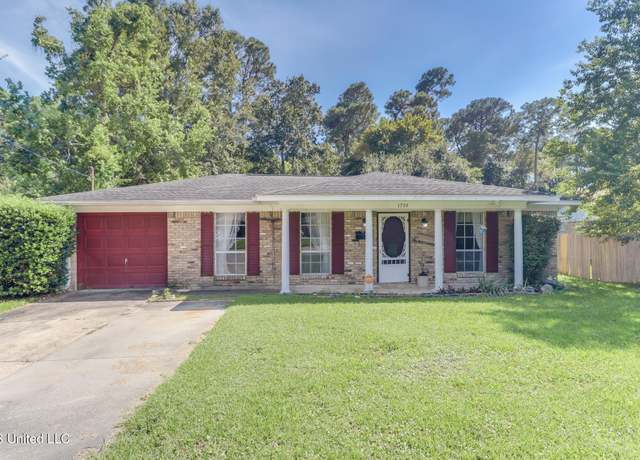 Property at 1739 Thomas Jefferson Dr, Biloxi, MS 39531, 3 beds, 2 baths