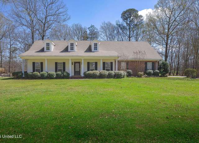 Property at 113 Pine Hl, Forest, MS 39074, 3 beds, 2.5 baths