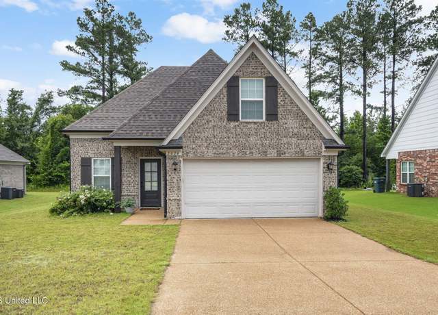 Property at 2674 Dela Dr, Southaven, MS 38672, 3 beds, 2 baths