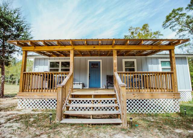 Property at 17243 Shaw Rd Rd, Gulfport, MS 39503, 2 beds, 1 bath