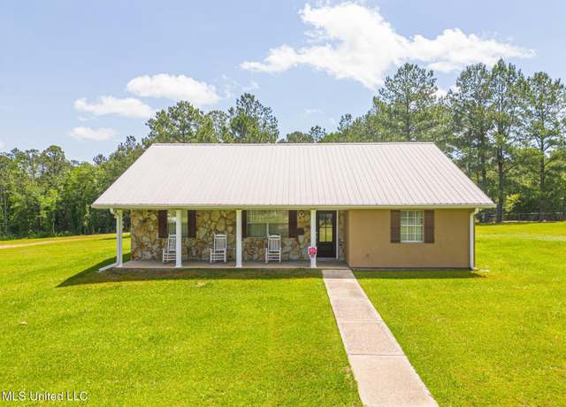 Property at 28121 Dusty Ln, Picayune, MS 39466, 3 beds, 2 baths