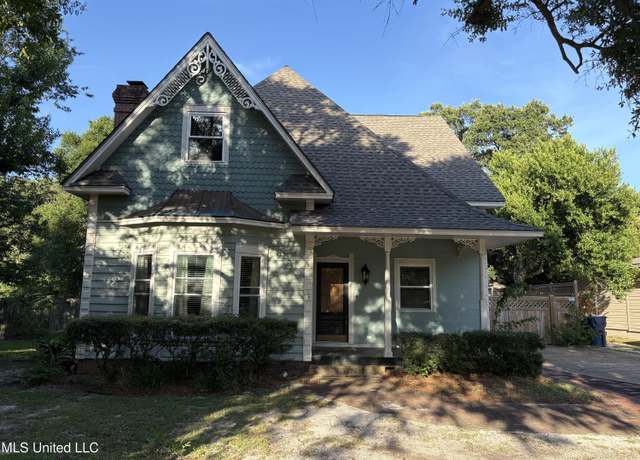 Property at 164 Balmoral Ave, Biloxi, MS 39531, 3 beds, 2.5 baths