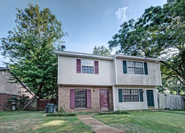 Property at 100 Eager St Unit C, Clinton, MS 39056, 2 beds, 1.5 baths