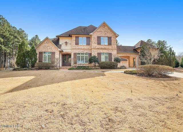 Property at 430 Johnstone Dr, Madison, MS 39110, 4 beds, 4.5 baths