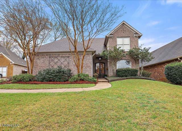 Property at 135 Elizabeth Dr, Brandon, MS 39042, 3 beds, 2.5 baths