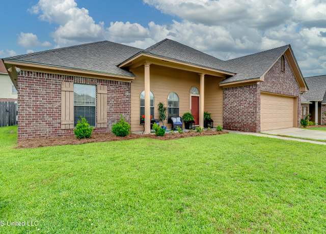 Property at 306 Pinecone Cv, Brandon, MS 39047, 3 beds, 2 baths
