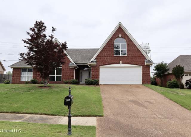 Property at 9320 Lacee Ln, Olive Branch, MS 38654, 3 beds, 2 baths