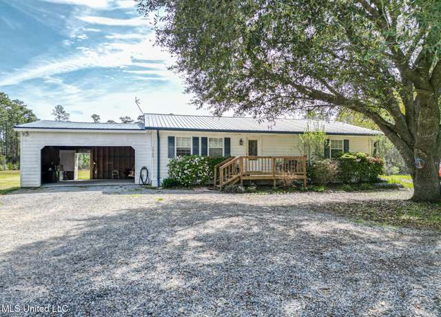 Property at 13106 Hudson Krohn Rd, Biloxi, MS 39532, 4 beds, 3.5 baths
