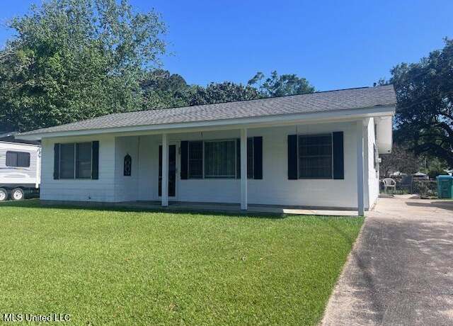 Property at 404 Woody Cir, Ocean Springs, MS 39564, 2 beds, 1 bath