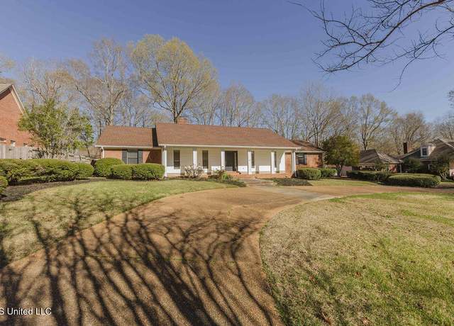 Property at 124 Richmond Dr, Brandon, MS 39042, 3 beds, 2 baths