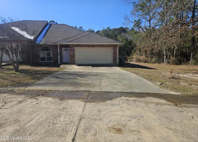 Property at 1208 Kapalama Ct, Diamondhead, MS 39525, 3 beds, 2 baths