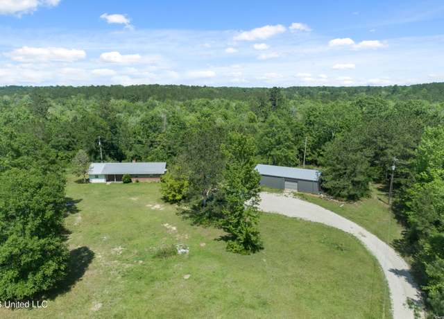 Property at 94 Lloyd Wise Rd, Carriere, MS 39426, 3 beds, 1.5 baths