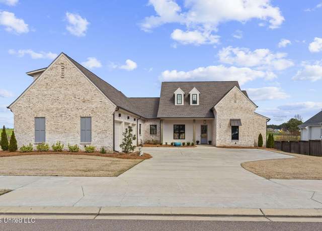Property at 198 Reunion Dr, Madison, MS 39110, 5 beds, 4.5 baths