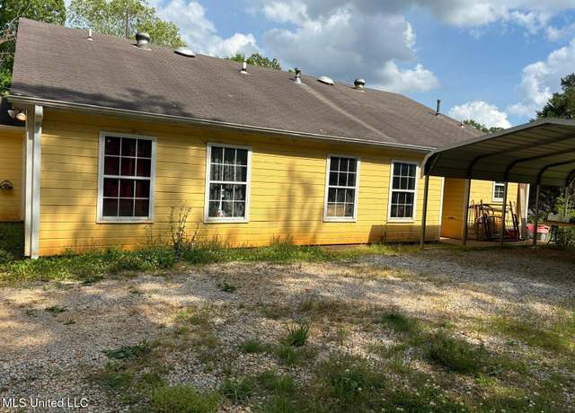 Property at 353 County Road 5051, Booneville, MS 38829, 3 beds, 1.5 baths