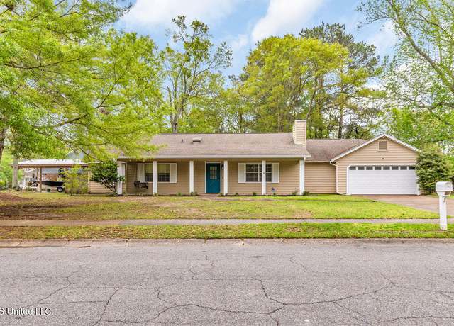 Property at 139 Booth Cir, Ocean Springs, MS 39564, 3 beds, 2 baths