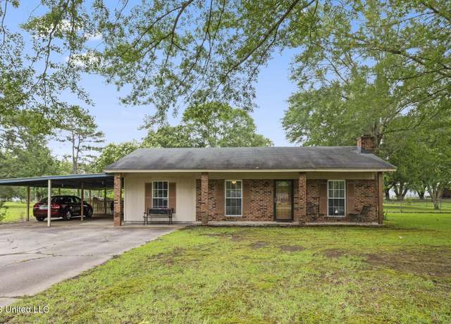 Property at 201 Poplar St, Florence, MS 39073, 3 beds, 1.5 baths