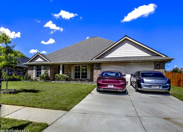 Property at 7878 Ferndale Dr, Olive Branch, MS 38654, 4 beds, 2 baths