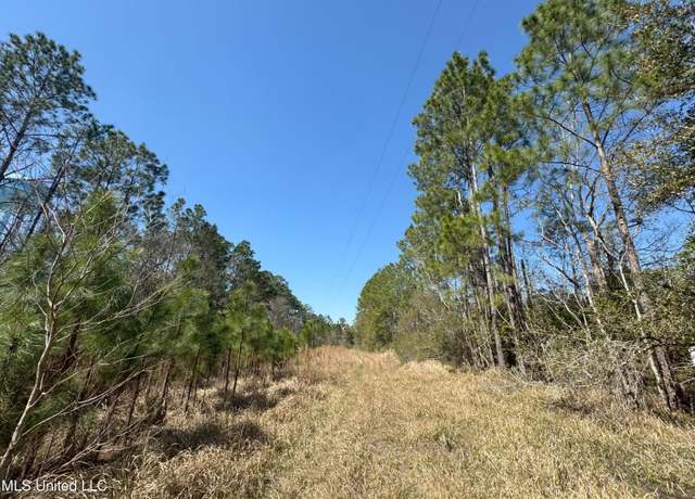 Property at 9199 Harbor Dr, Bay Saint Louis, MS 39520