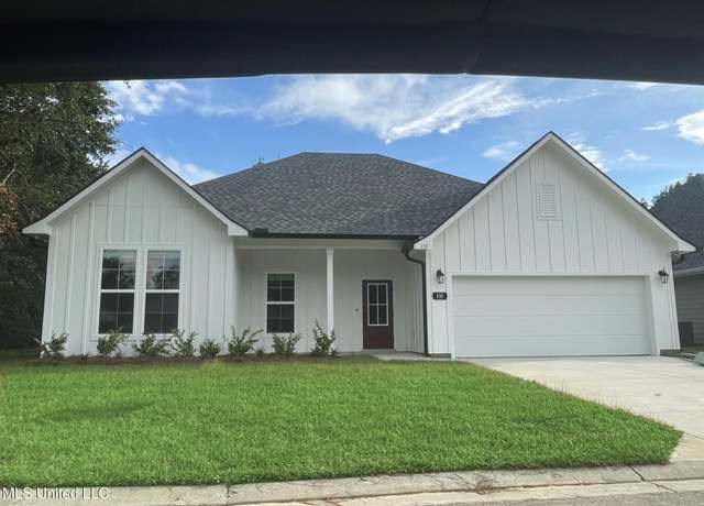 Property at 135 Le Moyne St, Bay Saint Louis, MS 39520, 4 beds, 2 baths