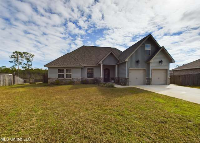 Property at 2958 Juliette Dr, Ocean Springs, MS 39564, 5 beds, 3 baths