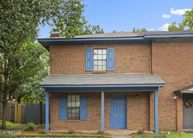 Property at 2425a River Oaks Blvd Unit A, Jackson, MS 39211, 2 beds, 1.5 baths