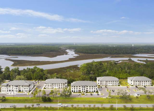 Property at 2501 Bienville Blvd #233, Ocean Springs, MS 39564, 1 bed, 1 bath