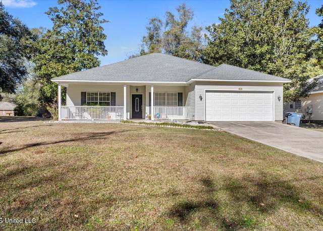 Property at 9512 Live Oak Ave, Ocean Springs, MS 39564, 4 beds, 2 baths