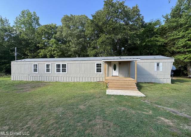Property at 44 Marshall Cv, Byhalia, MS 38611, 3 beds, 2 baths