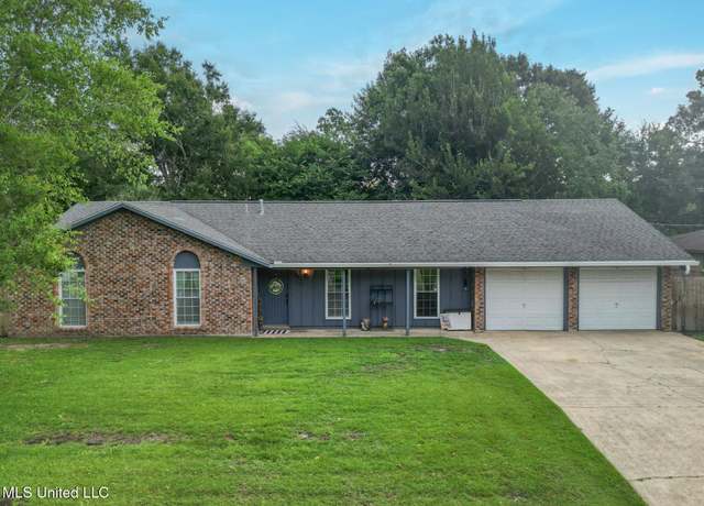 Property at 730 Holly Hills Dr, Biloxi, MS 39532, 3 beds, 2.5 baths