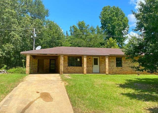 Property at 1846 Loring Rd, Camden, MS 39045, 3 beds, 2 baths