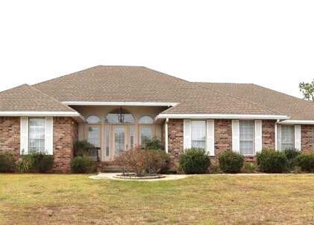 Property at 227 Fernwood Dr, Pass Christian, MS 39571, 4 beds, 2.5 baths