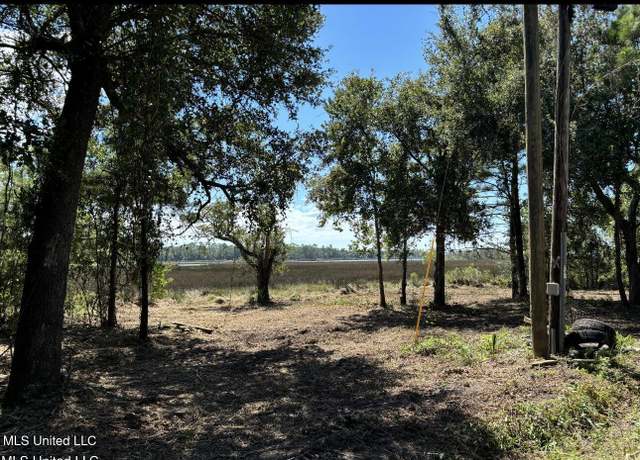 Property at 3024 Magnolia Ln, Ocean Springs, MS 39564