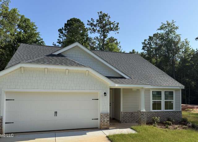 Property at 9626 W Oaklawn Rd, Biloxi, MS 39532, 3 beds, 3 baths