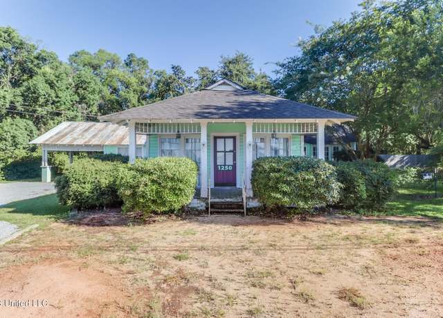 Property at 1250 Old Spanish Trail Trl, Bay Saint Louis, MS 39520, 3 beds, 2 baths