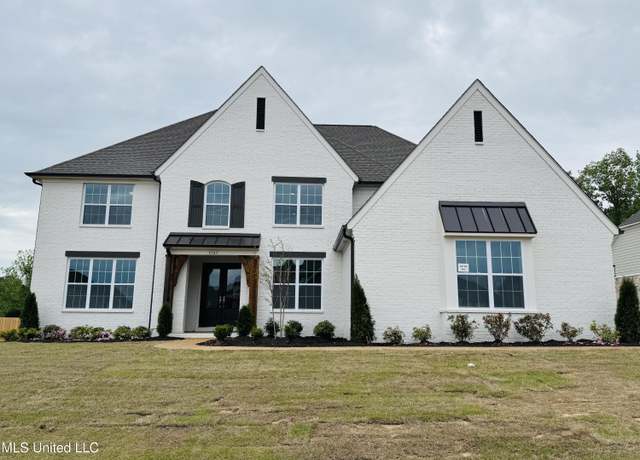 Property at 9565 Mcelroy Farms Dr, Olive Branch, MS 38654, 5 beds, 4.5 baths