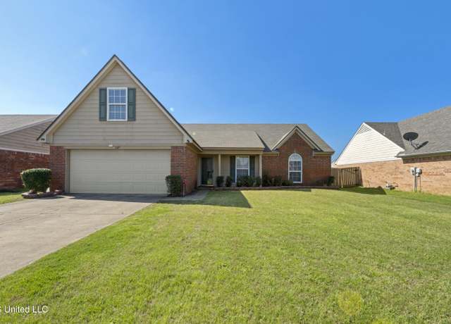 Property at 2425 Mooneyham Ln, Horn Lake, MS 38637, 3 beds, 2 baths