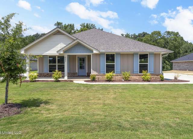 Property at 4251 W Olivia Cir, Olive Branch, MS 38654, 4 beds, 2 baths