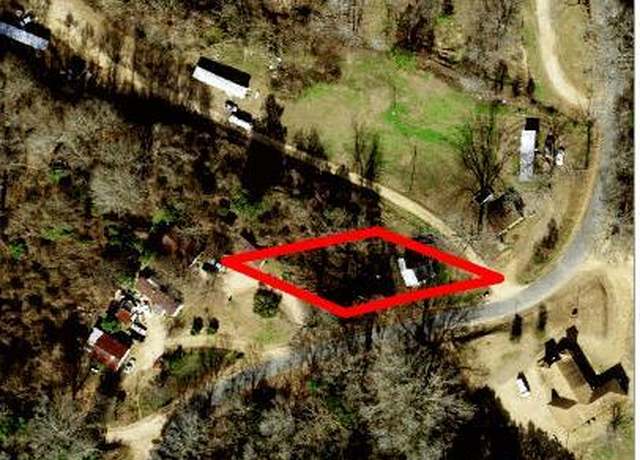 Property at 722 Lower Woodville Rd, Natchez, MS 39120