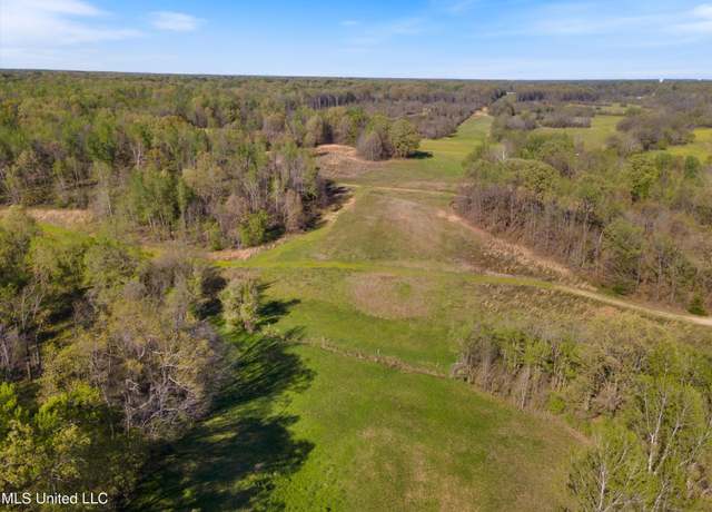Property at 3 Church Rd, Walls, MS 38680