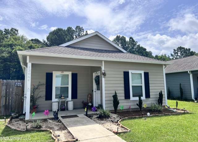 Property at 13064 Tracewood Dr, Gulfport, MS 39503, 3 beds, 2 baths