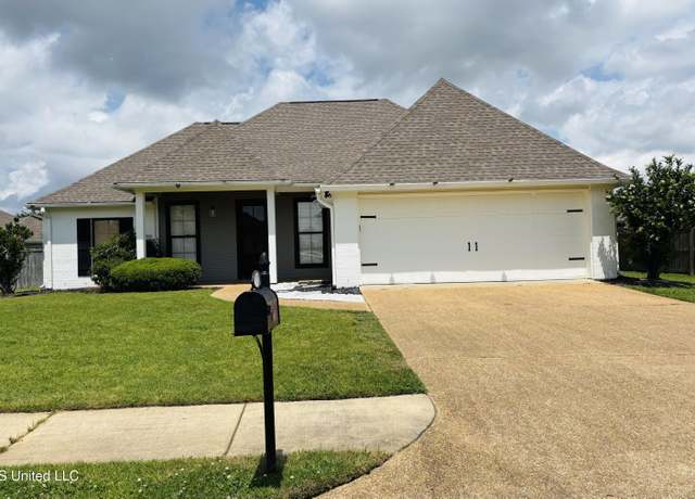 Property at 134 Millhouse Dr, Madison, MS 39110, 3 beds, 2 baths