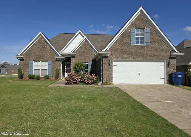 Property at 7454 Redberry Dr, Horn Lake, MS 38637, 4 beds, 3 baths