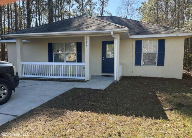 Property at 6269 E Madison St, Bay Saint Louis, MS 39520, 3 beds, 2 baths