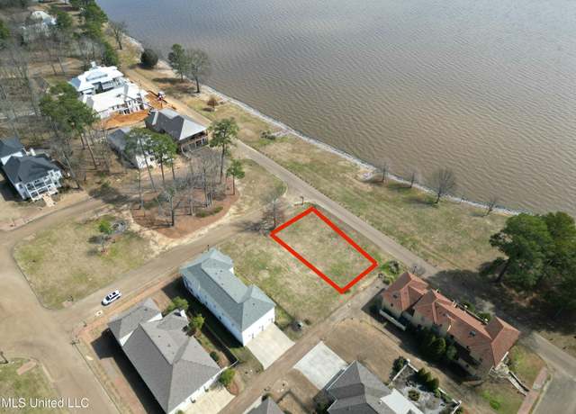Property at 100 W Florida Blvd, Madison, MS 39110