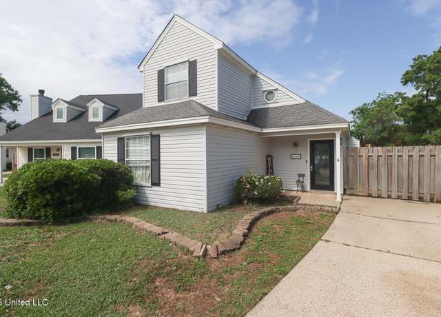 Property at 2385 Grants Ferry Dr, Biloxi, MS 39531, 3 beds, 2 baths