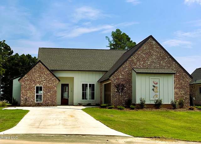 Property at 110 Charleston Cv, Madison, MS 39110, 3 beds, 2.5 baths
