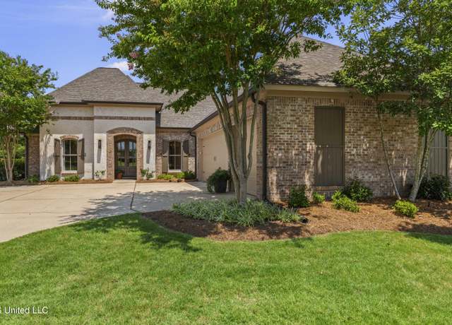 Property at 118 Burne Run, Madison, MS 39110, 4 beds, 3 baths
