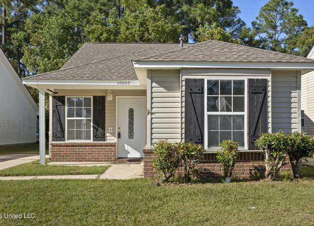 Property at 10607 E Bay Tree Dr, Gulfport, MS 39503, 2 beds, 2 baths